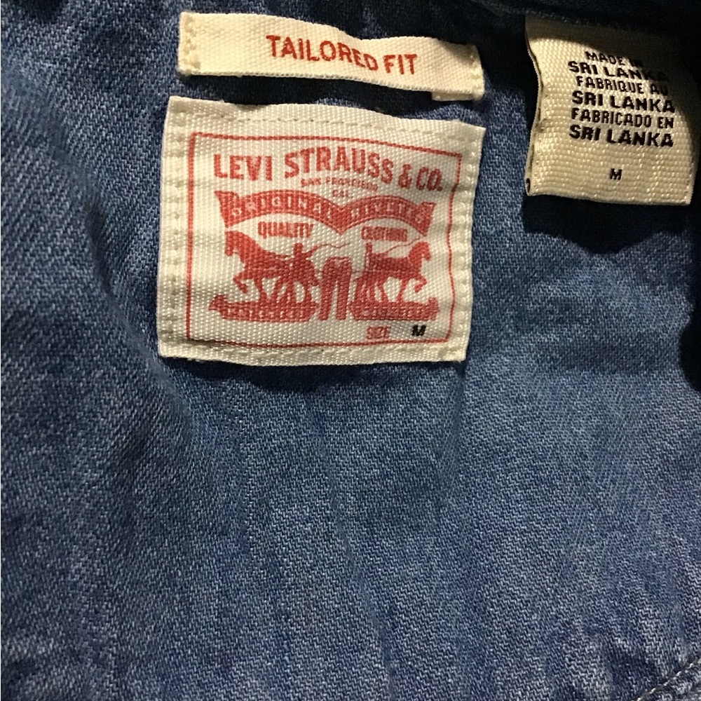Levi's Slim Fit Jeans in Classic Blue